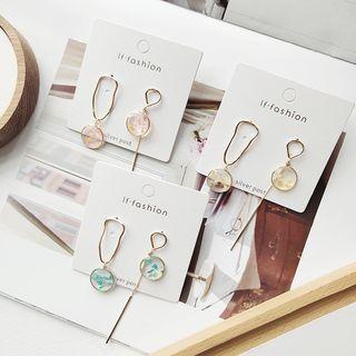 Non-matching Transparent Disc Dangle Earring