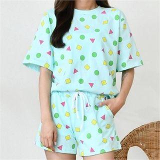 Set: Patterned T-shirt + Sweat Shorts