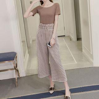 Set: Plain Short Sleeve T-shirt + Plaid Wide Leg Pants