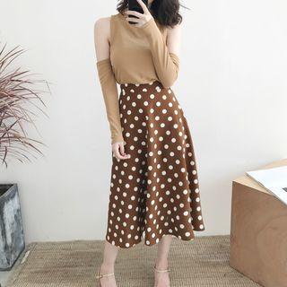 Long-sleeve Shoulder Cut Out T-shirt / Midi A-line Skirt