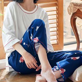 Loungewear Set: 3/4-sleeve T-shirt + Print Pants