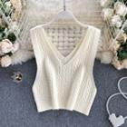 Linen Flower Sleeveless Knit Top