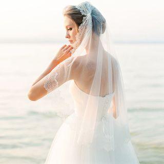 Lace-trim Wedding Veil (various Designs)