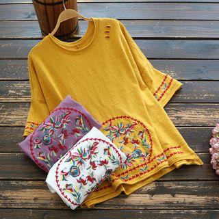 Elbow-sleeve Floral Embroidered Ripped T-shirt