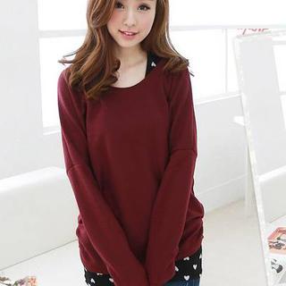 Set: Bow-accent Knit Top + Heart-patterned Tank Top