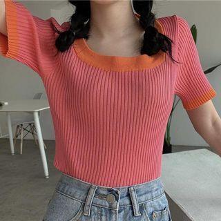 Square-neck Short-sleeve Rub Knit Top
