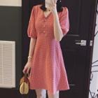 Short-sleeve V-neck Check Dress