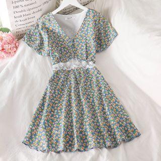 Floral Short-sleeve Lace Panel Mini A-line Dress