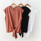 Sleeveless Tie-front T-shirt
