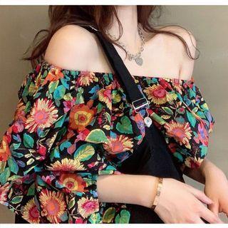 Elbow-sleeve Floral Top / Shorts / Pants