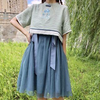Set: Short-sleeve Top + Sheer Panel A-line Skirt As Shown In Figure - One Size
