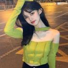 Long-sleeve Off-shoulder Cropped Knit Top Green - One Size