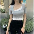 Short-sleeve Off-shoulder Two Tone Knit Cropped Top