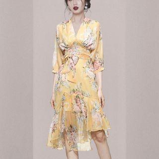 Set: 3/4-sleeve Floral Print Blouse + Irregular Mermaid Skirt
