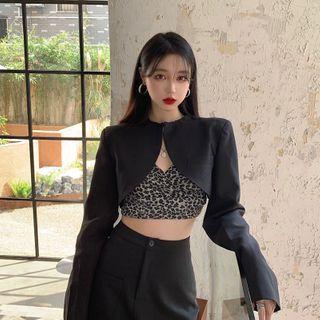Cropped Jacket / Leopard Print Camisole Top / A-line Skirt