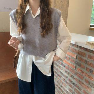 V-neck Cropped Sweater Vest / Plain Shirt