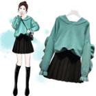 Ruffle Hooded Sweater / Min Pleated Skirt / Set