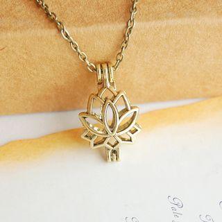 Lotus Flower Aromatherapy Diffuser Necklace