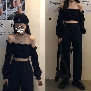 Long-sleeve Frill Trim Cropped Top / Cargo Harem Pants