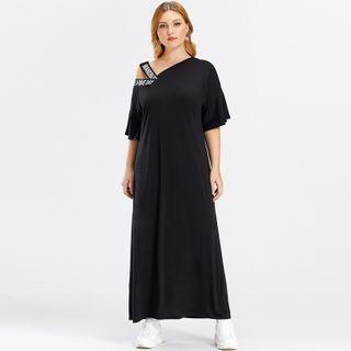 Elbow-sleeve Lettering Maxi A-line Dress
