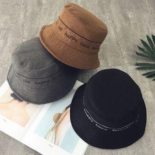 Lettering Embroiderd Bucket Hat