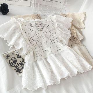 Sleeveless Ruffle Lace Blouse
