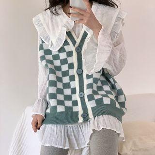 Check Knit Vest / Ruffle Trim Blouse