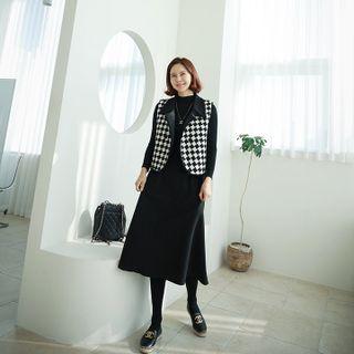 Set: Check Vest + Mockneck Top + Full Skirt