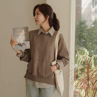 Kangaroo-pocket Slit-side Sweatshirt