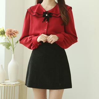 Puritan-collar Blouse & Ribbon