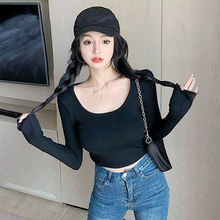 Long-sleeve Scoop-neck Crop Top Black - One Size