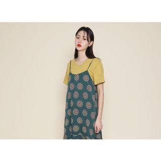 Spaghetti-strap Ruffle-hem Pattern Midi Dress