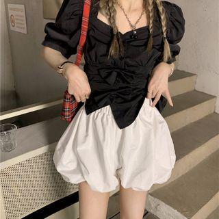 Puff-sleeve Square-neck Ruched Blouse / Puff Shorts