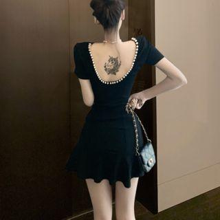 Short-sleeve Faux Pearl Open-back Mini A-line Dress