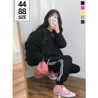 Kangaroo-pocket Boxy Sweatshirt