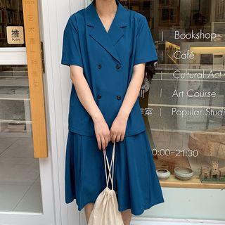 Plain Double-breasted Short-sleeve Blazer / A-line Skirt