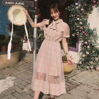 Short-sleeve Plaid Midi Mesh Dress