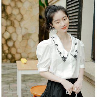 Puff-sleeve Embroidered Collar Blouse
