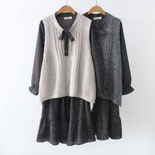 Set: Plaid Long-sleeve Midi Dress + Cable Knit Vest
