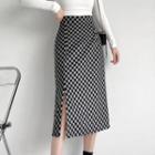 Checkerboard Slit Midi A-line Skirt