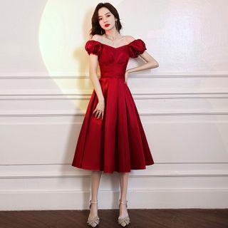 Cap-sleeve Satin A-line Wedding Dress