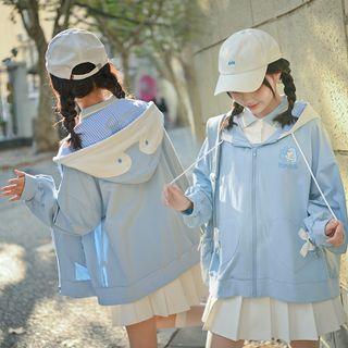 Penguin Embroidered Zip-up Hoodie