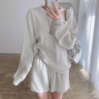 Plain Sweatshirt / High-waist Straight Leg Sweatshorts