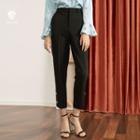 Eyelet Detail Cropped Pants