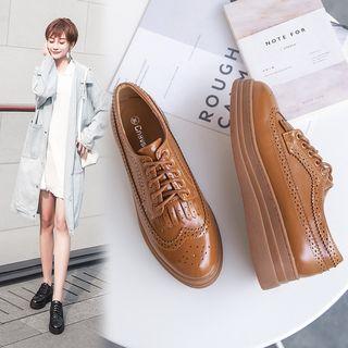 Faux Leather Wing-tip Platform Derby Shoes