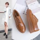 Faux Leather Wing-tip Platform Derby Shoes