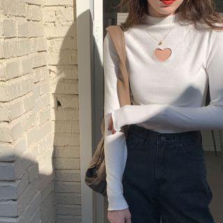 Long-sleeve Heart Cut-out Plain Top