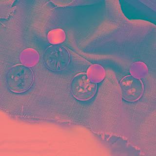 Scallop Disc Drop Earring