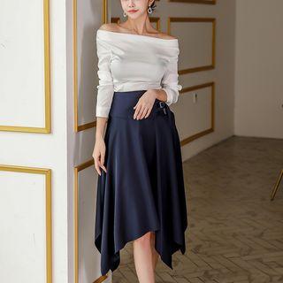 Off-shoulder Long-sleeve T-shirt / Asymmetric Hem A-line Skirt / Set