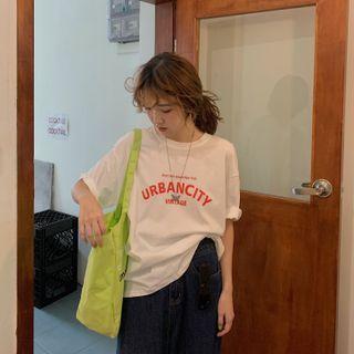 Short-sleeve Lettering T-shirt Off-white - One Size